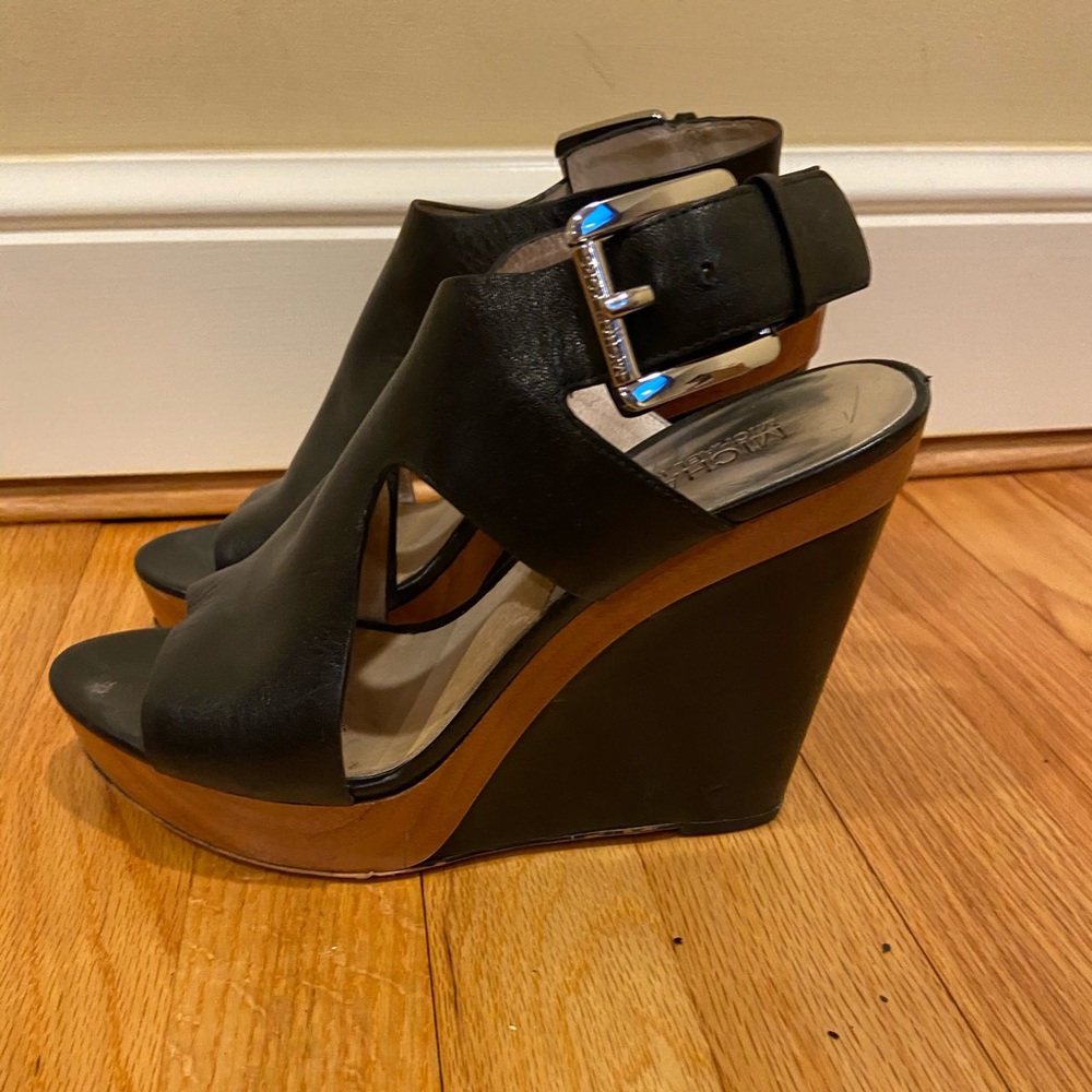 Michael Kors Josephine wedges